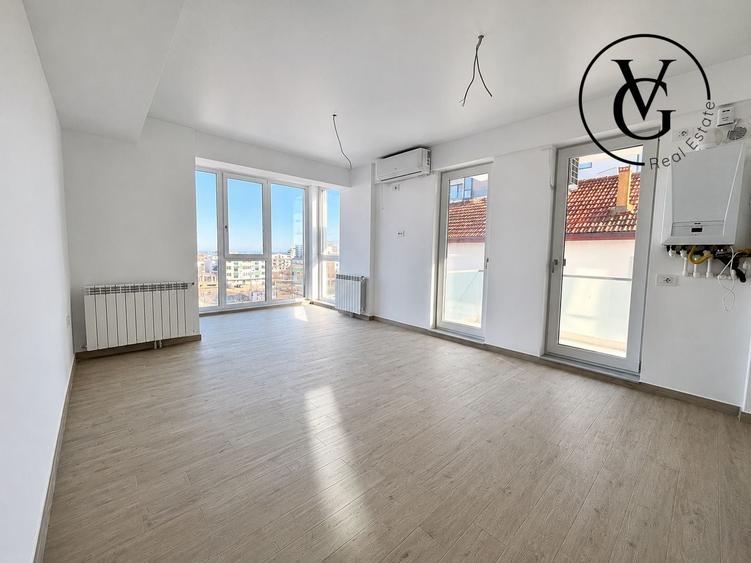 Apartament cu 3 camere semidecomandat în Mamaia-Sat