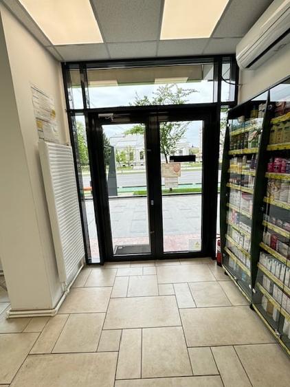 Spațiu comercial, de 85 mp, în Central
