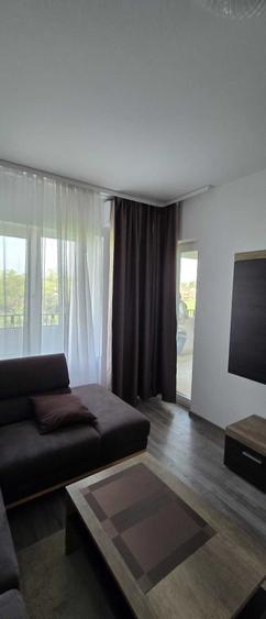 Apartament cu 2 camere decomandat în Giroc