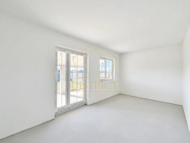 Duplex cu 3 camere cu Canalizare în Urseni