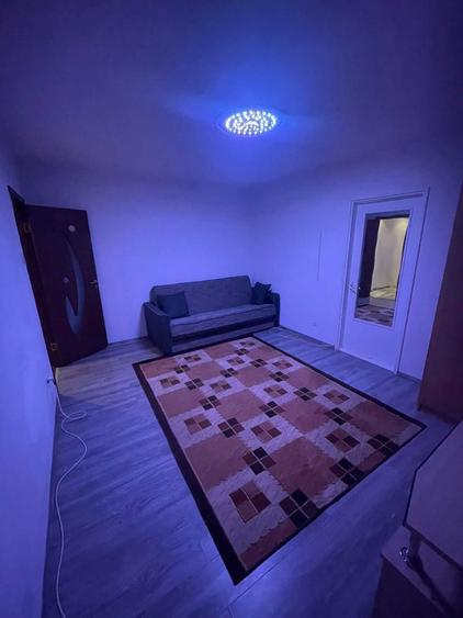Apartament cu 2 camere semidecomandat în Astra
