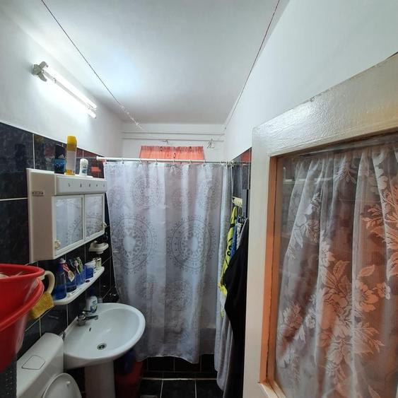 Apartament cu 2 camere nedecomandat în Hipodrom 2