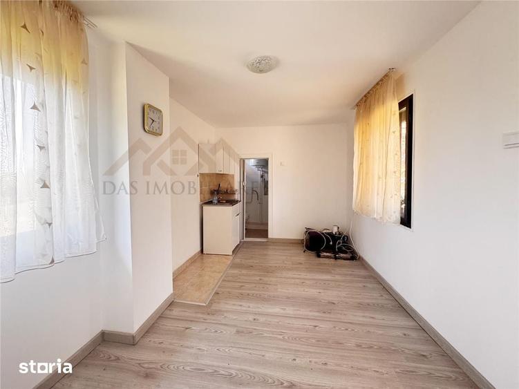 Casă cu 4 camere cu Teren 1150 Mp în Șișești