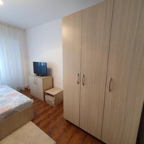 Apartament inchiriat 2 camere,decomandat,gaze,proprietar,Trocadero - 7