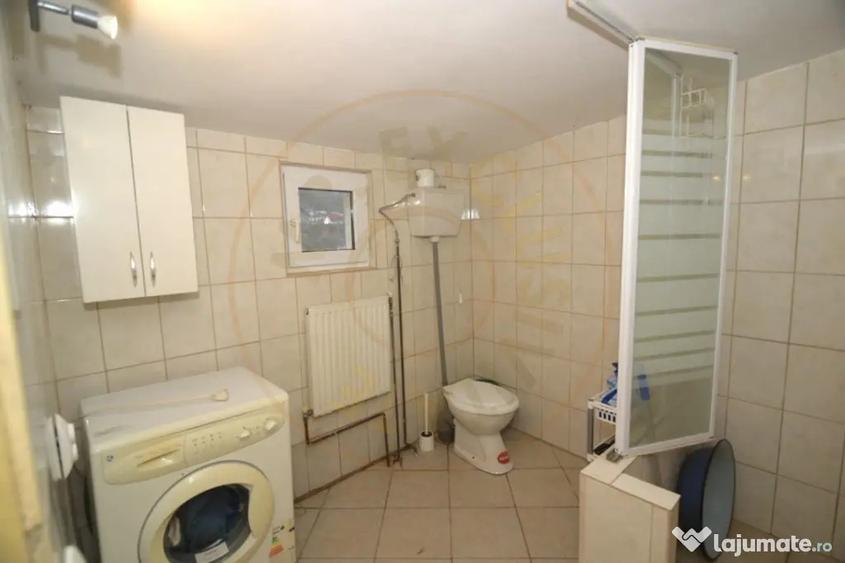 Casă cu 3 camere cu Teren 742 Mp în Ștefănești