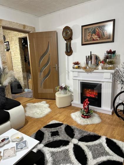 Apartament cu 3 camere decomandat, mobilat în Nord-Est