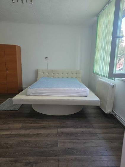 Casă cu Teren 650 Mp în Dâmbul Rotund