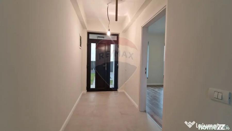 Casă cu 3 camere cu Teren 400 Mp în Ciocănești