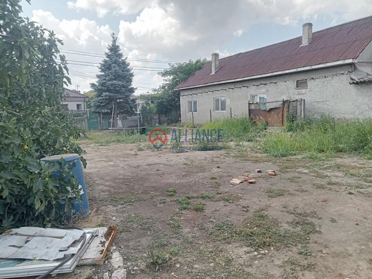Teren de 486 mp, în Central