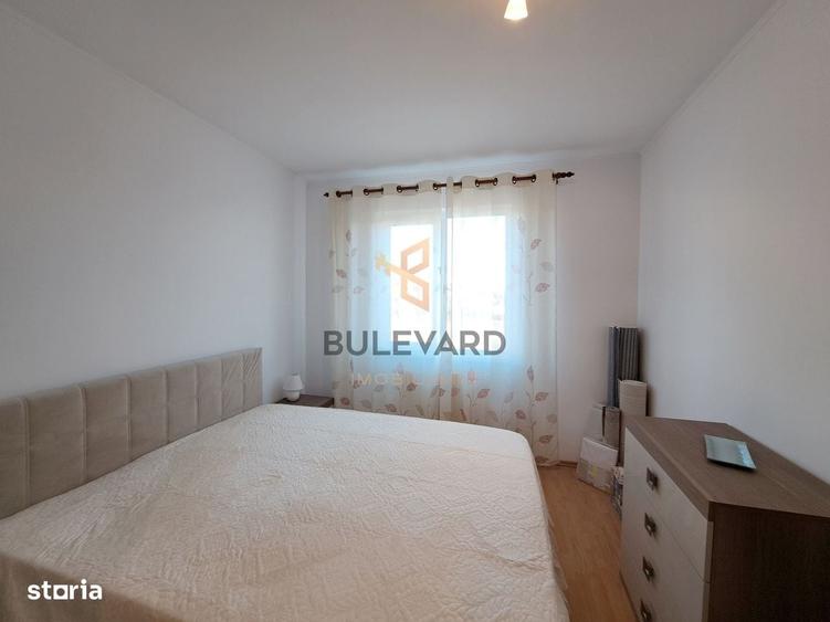 Apartament cu 3 camere în Juc-Herghelie