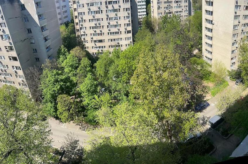 Apartament cu 2 camere, vedere larga ?i loca?ie de excep?ie in zona Favorit, Drumul Taberei - 4
