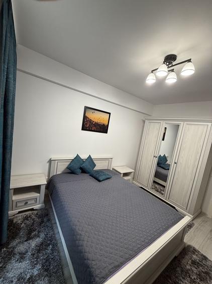 Apartament cu 2 camere, mobilat în 9 Mai