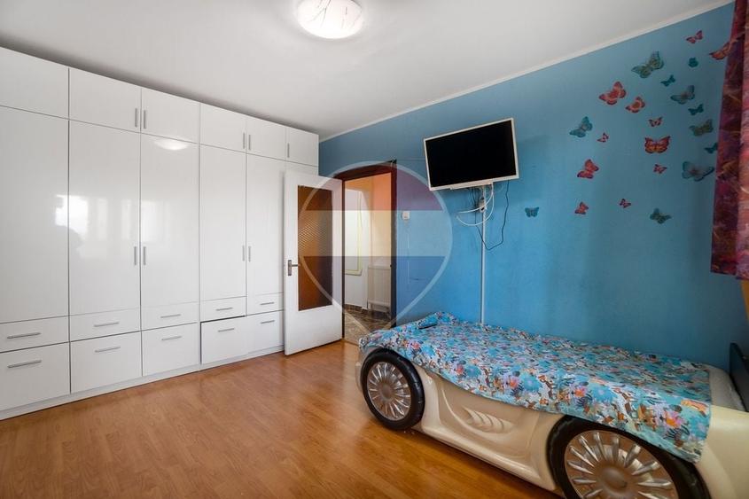 Garsonieră decomandată, mobilată în Vlahuță