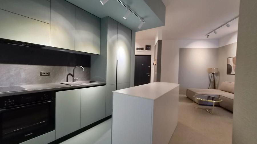 Apartament cu 3 camere decomandat în Tomis Nord