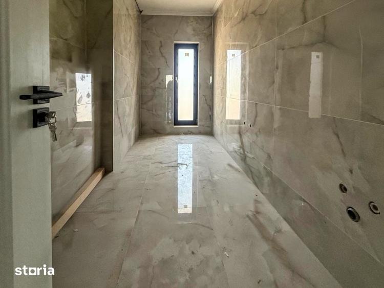 Casă cu 4 camere cu Teren 208 Mp în Central