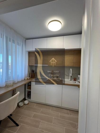 Apartament cu 2 camere semidecomandat în 1 Mai