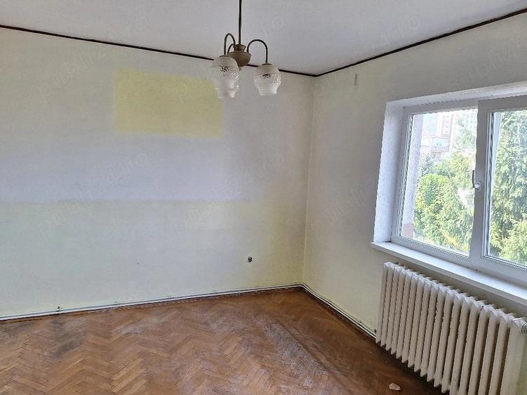 Apartament cu 2 camere decomandat în Gojdu