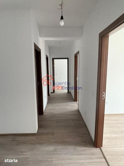 Apartament cu 4 camere decomandat în Păcurari