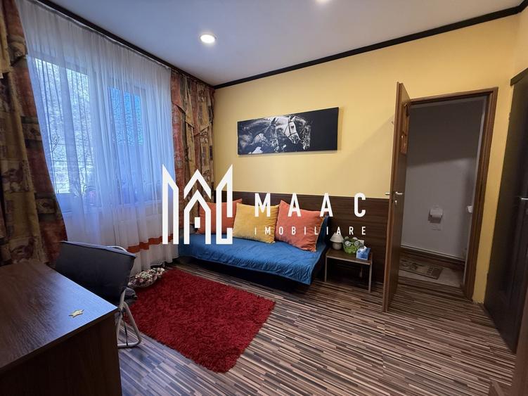 Casă individuală cu 8 camere cu Canalizare în Central