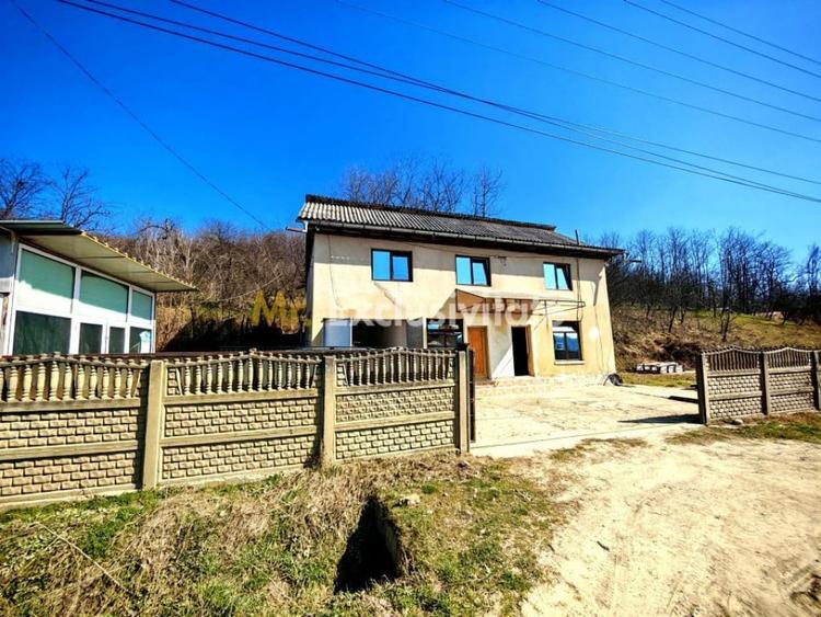 Spațiu comercial, de 140 mp, în Dârmănești