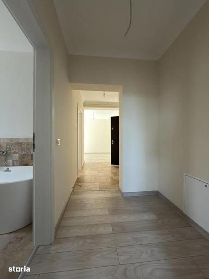 Apartament cu 3 camere decomandat în Giroc