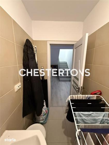 Casă cu 3 camere cu Teren 118 Mp în Central