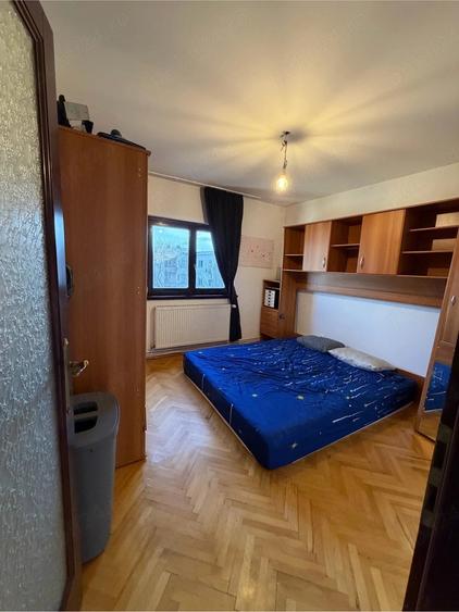 Apartament cu 3 camere decomandat în Mehala
