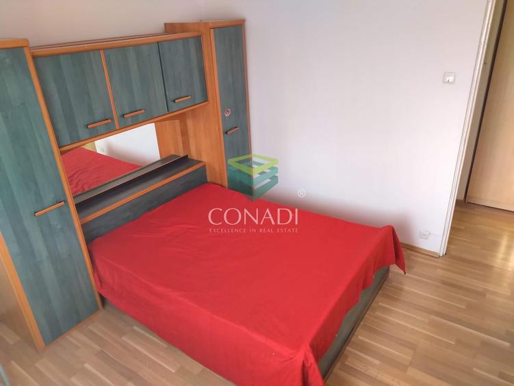 Apartament cu 3 camere decomandat, mobilat în Drumul Taberei