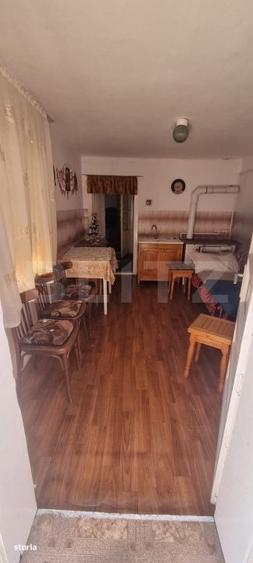 Casa cu 2 corpuri Ideala pentru locuit sau investitie, zona centra - 5