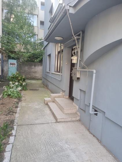 Apartament cu 2 camere semidecomandat în Alba Iulia