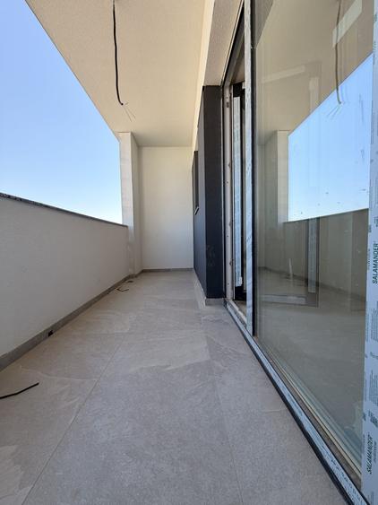 Apartament cu 2 camere decomandat în Giroc