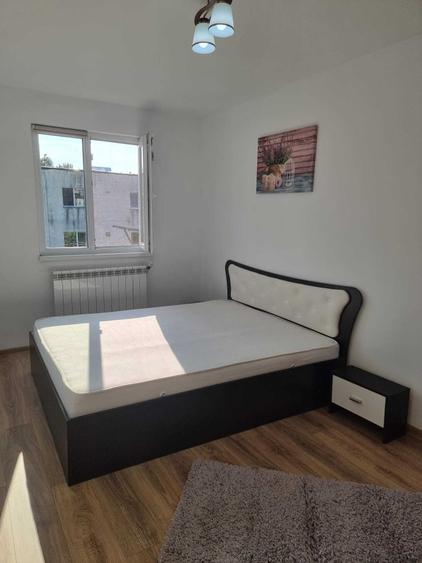 Apartament cu 2 camere semidecomandat în Micro 14
