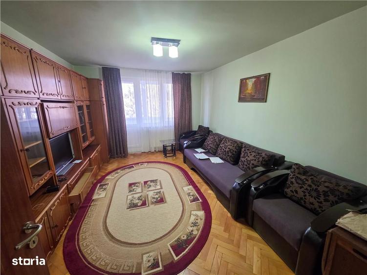 Apartament cu 2 camere decomandat în Dâmbu Pietros