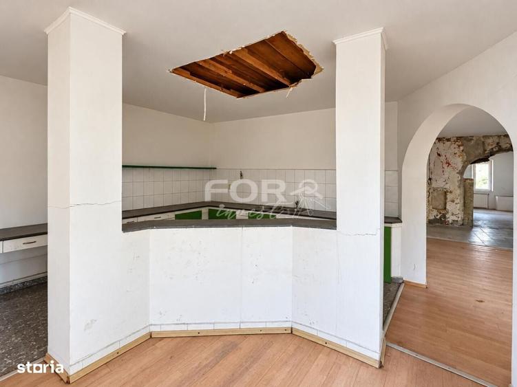 Casă cu 4 camere cu Teren 520 Mp în Central