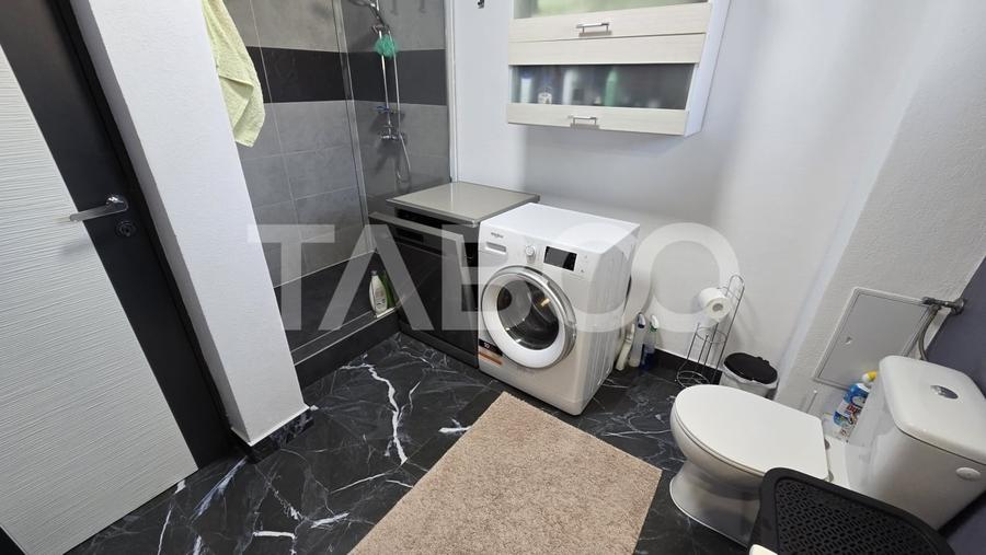 Casă individuală cu 4 camere cu Canalizare în Șelimbăr