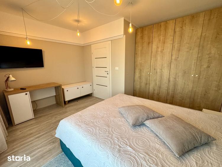 Apartament cu 3 camere decomandat în Central