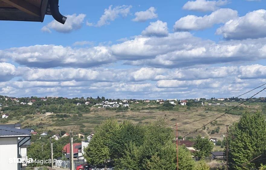 Casă cu 4 camere cu Teren 400 Mp în Valea Lupului