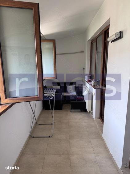 Apartament cu 2 camere, mobilat în Central