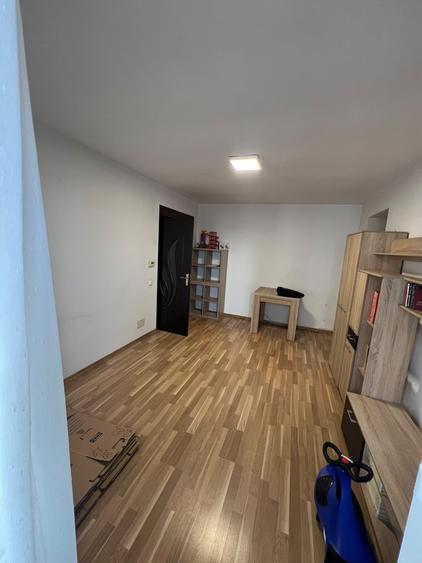 Apartament cu 2 camere decomandat în Militari