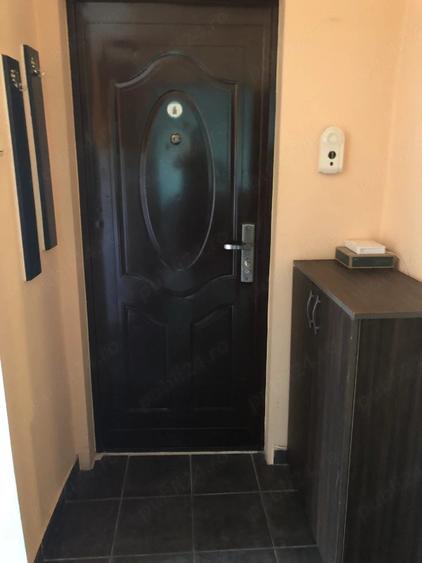 Garsonieră decomandată în Dorobanți