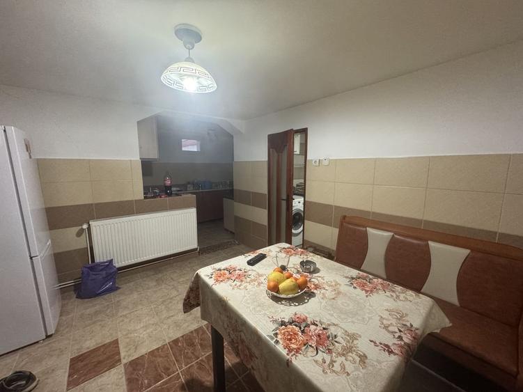 Casă individuală cu 4 camere cu Canalizare în Becicherecu Mic