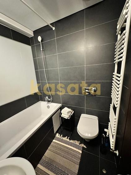 Apartament cu 3 camere decomandat, mobilat în Barbu Văcărescu