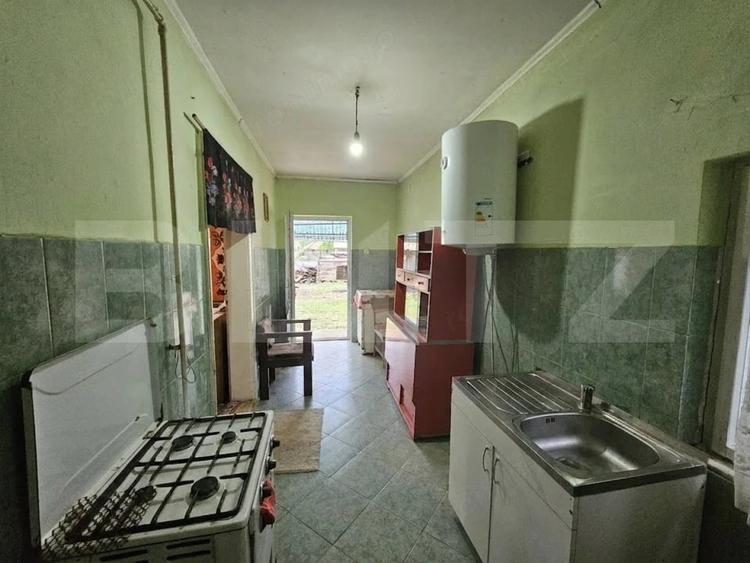 Casă cu 3 camere cu Teren 2698 Mp în Cistei
