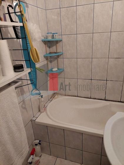 Garsonieră decomandată în Câmpia Libertății