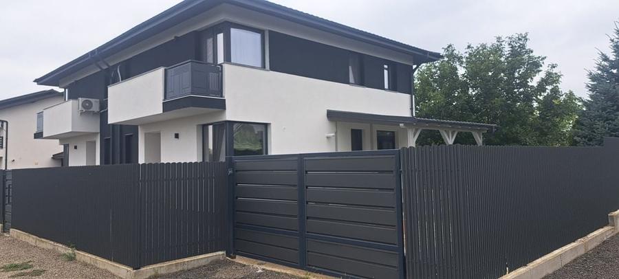 Casă cu 4 camere cu Teren 260 Mp în Miroslava