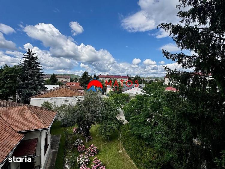 Apartament cu 2 camere semidecomandat în Sud