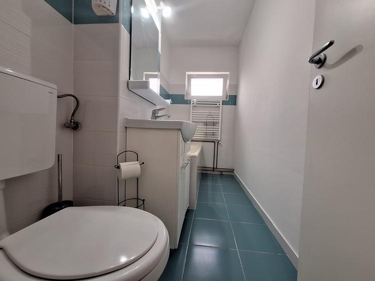 Apartament cu 3 camere semidecomandat, mobilat în Șagului