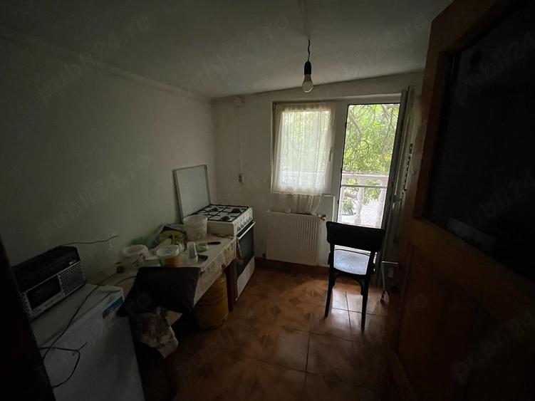 Garsonieră decomandată în Central
