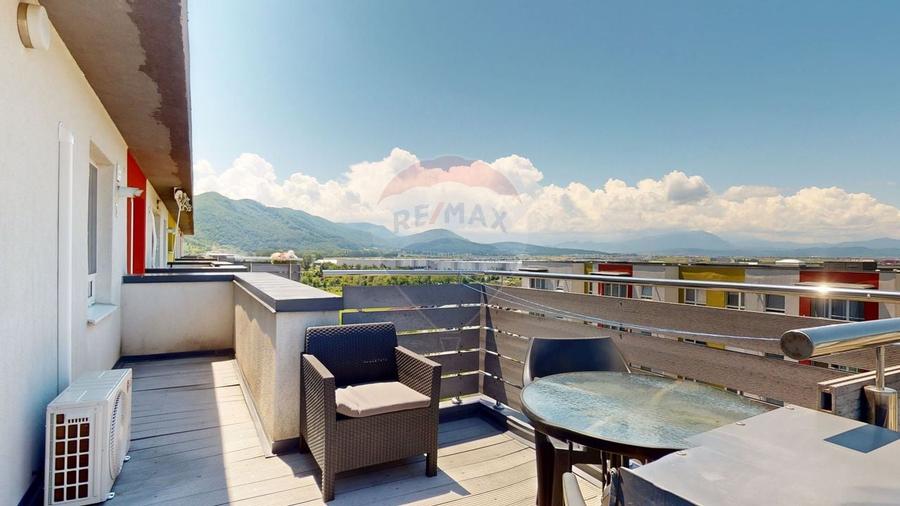Apartament cu 3 camere decomandat, mobilat în Avantgarden