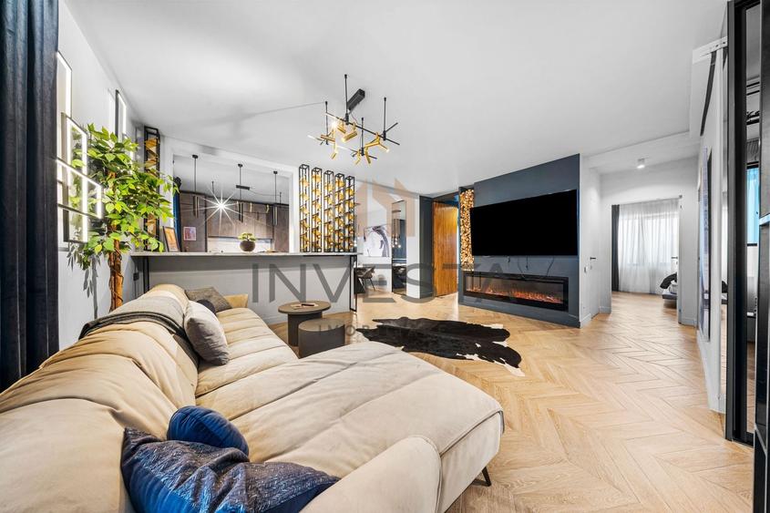 Apartament cu 3 camere semidecomandat, mobilat în Bună Ziua